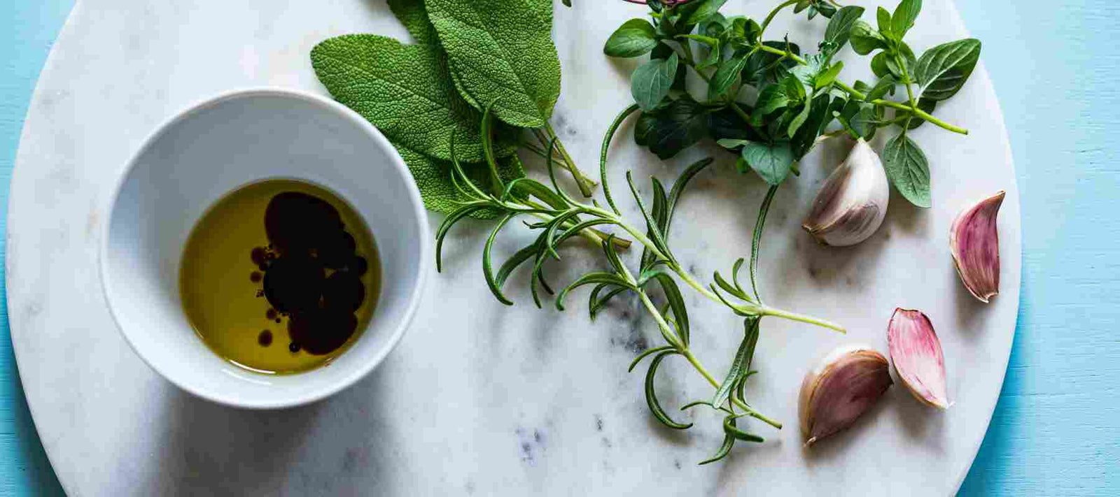 Olivenöl gesund, Olivenöl mit Gartenkräuter